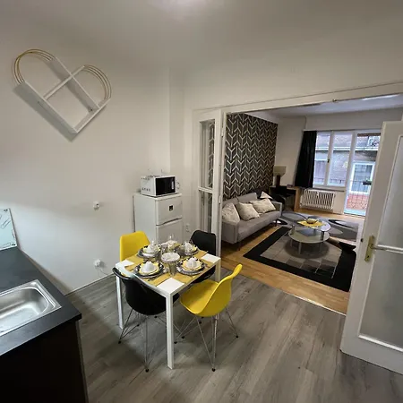 Asboth Apartment